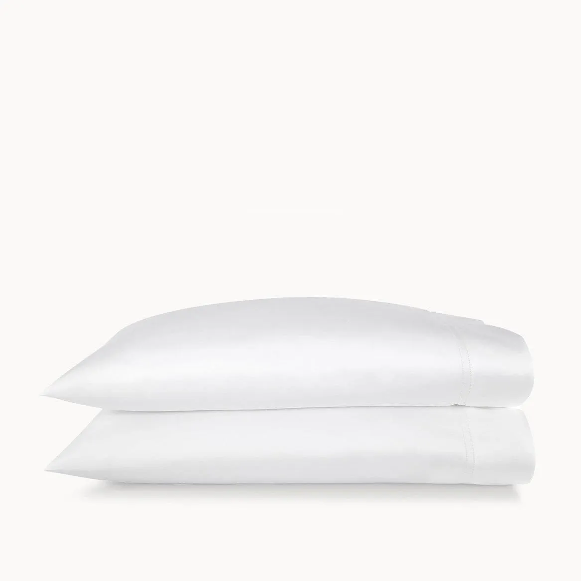 Lyric Percale Bedding in White by Peacock Alley