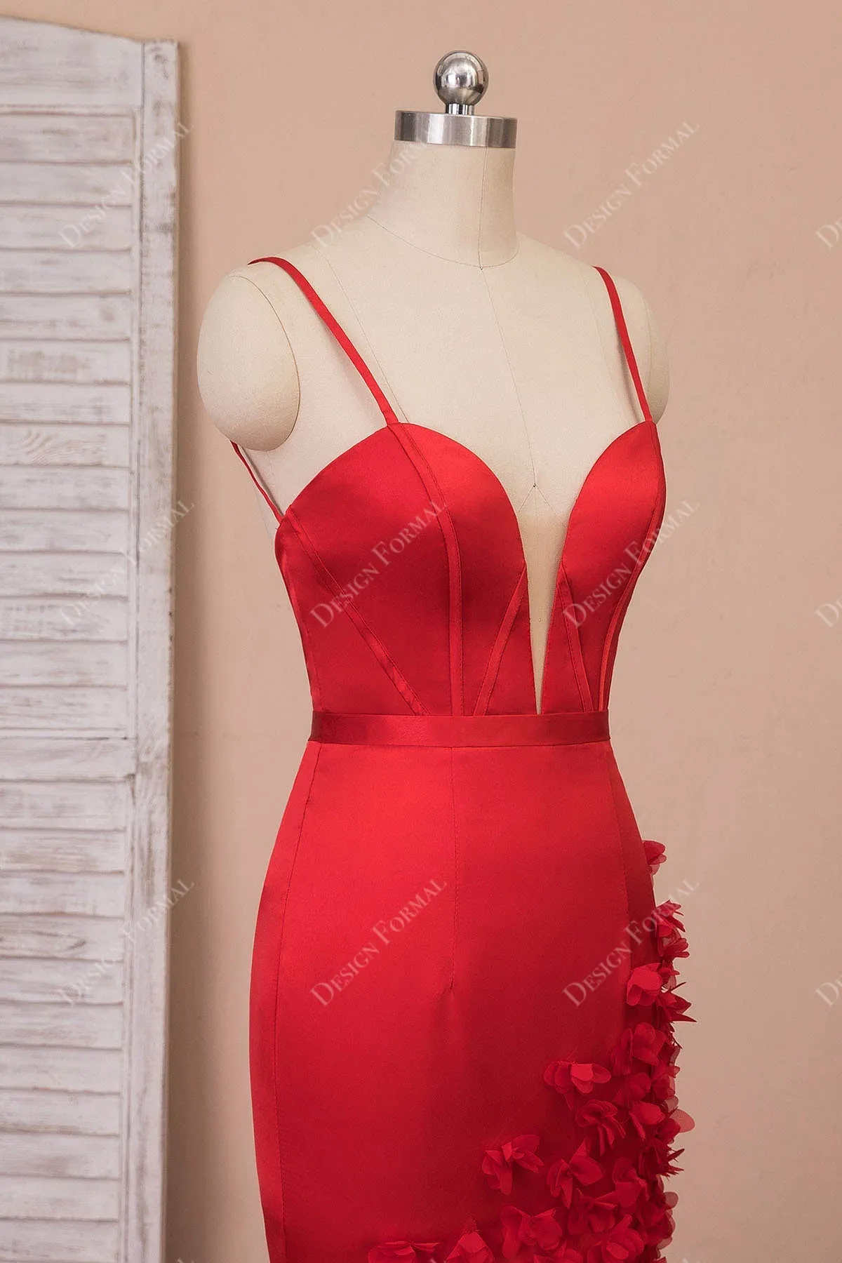 Red Satin 3D Rosettes Spaghetti Straps Dramatic Mermaid Prom Dress